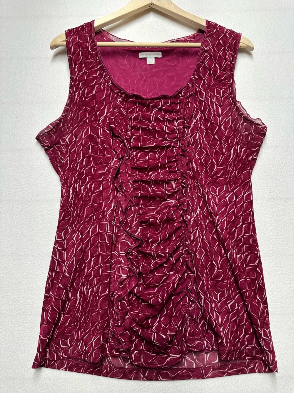 New York & Company XL Burgundy Abstract Print Ruffle Front Sleeveless Blouse